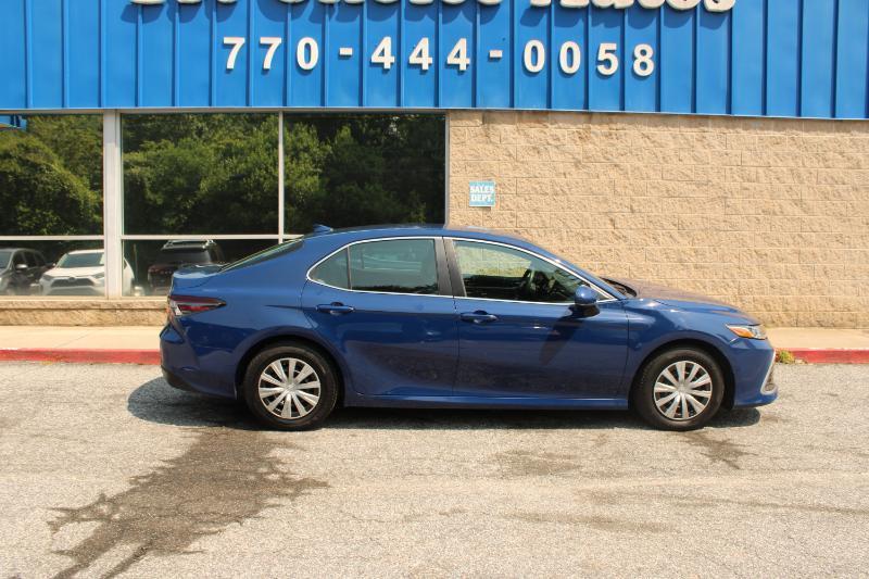 Toyota Camry Hybrid LE CVT (Natl) 2023