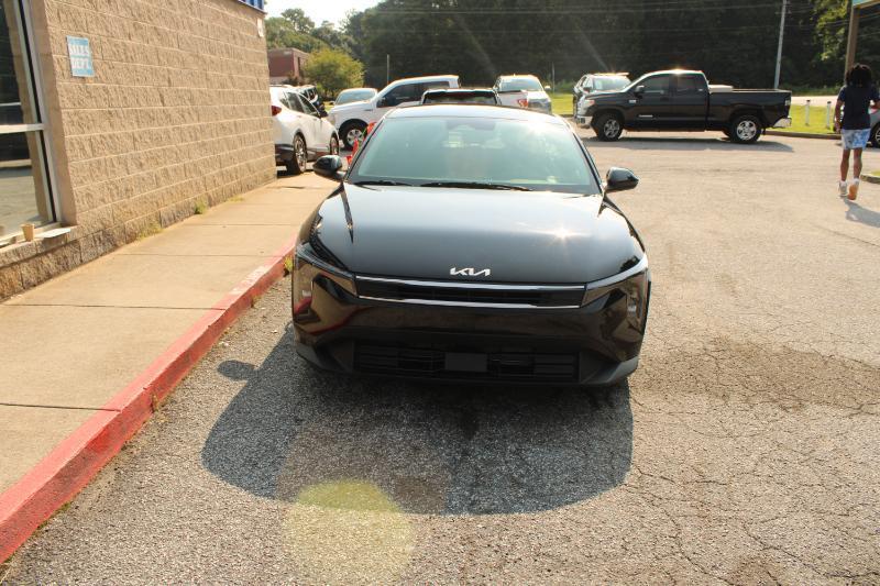 Kia K4 LXS FWD 2025