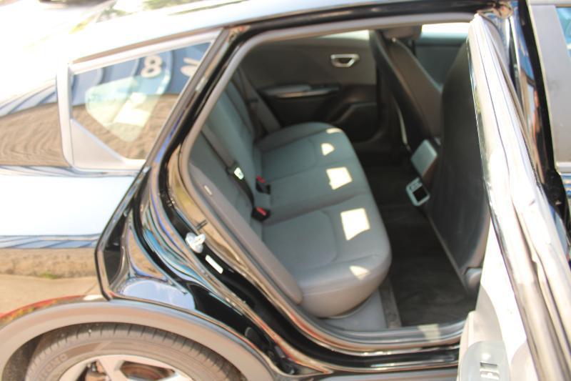 Kia K4 LXS FWD 2025