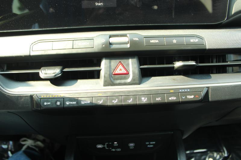 Kia K4 LXS FWD 2025