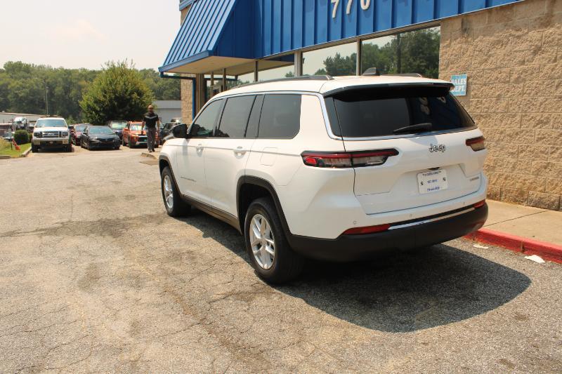 Jeep Grand Cherokee L Laredo X 4x2 2024