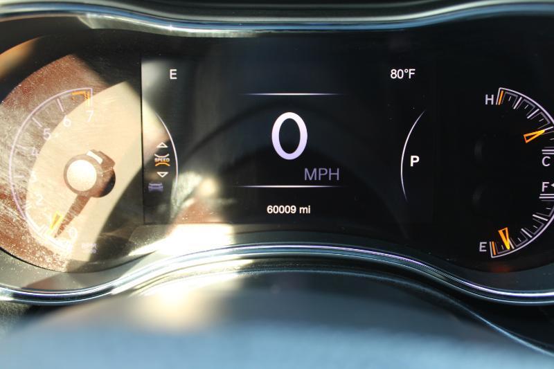 Jeep Grand Cherokee Laredo 4x2 *Ltd Avail* 2018