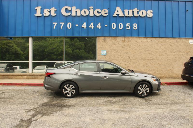 Nissan Altima 2.5 S Sedan 2023