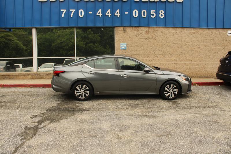Nissan Altima 2.5 S Sedan 2023