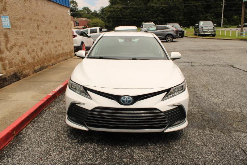 Toyota Camry Hybrid LE CVT (Natl) 2022