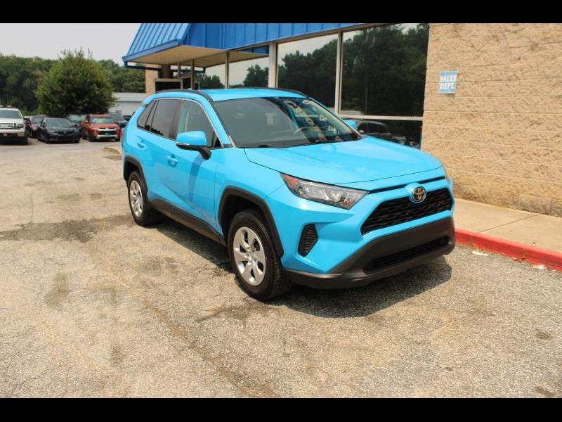 Toyota RAV4 LE FWD (Natl) 2021