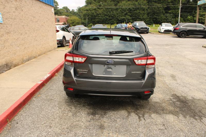 Subaru Impreza 2.0i 5-door CVT 2019