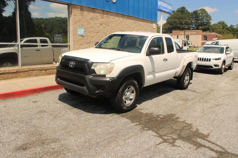 Toyota Tacoma 2WD Access Cab I4 AT PreRunner (Natl) 2015