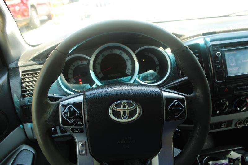 Toyota Tacoma 2WD Access Cab I4 AT PreRunner (Natl) 2015