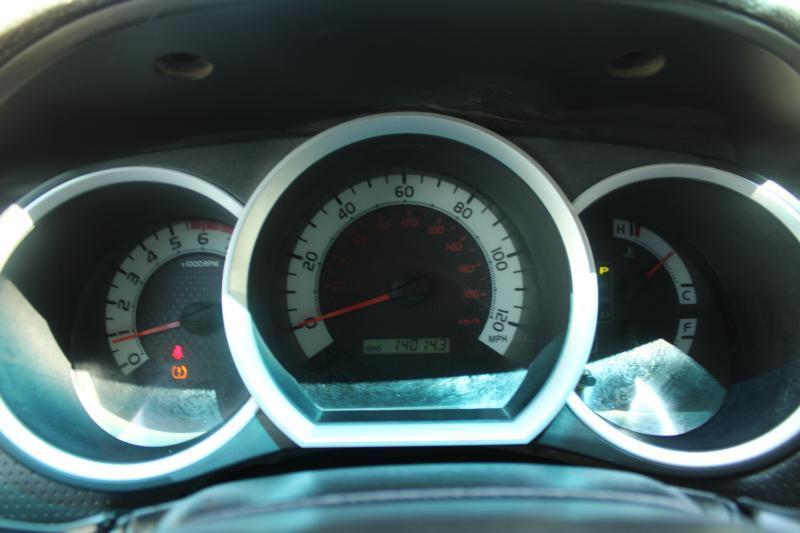 Toyota Tacoma 2WD Access Cab I4 AT PreRunner (Natl) 2015