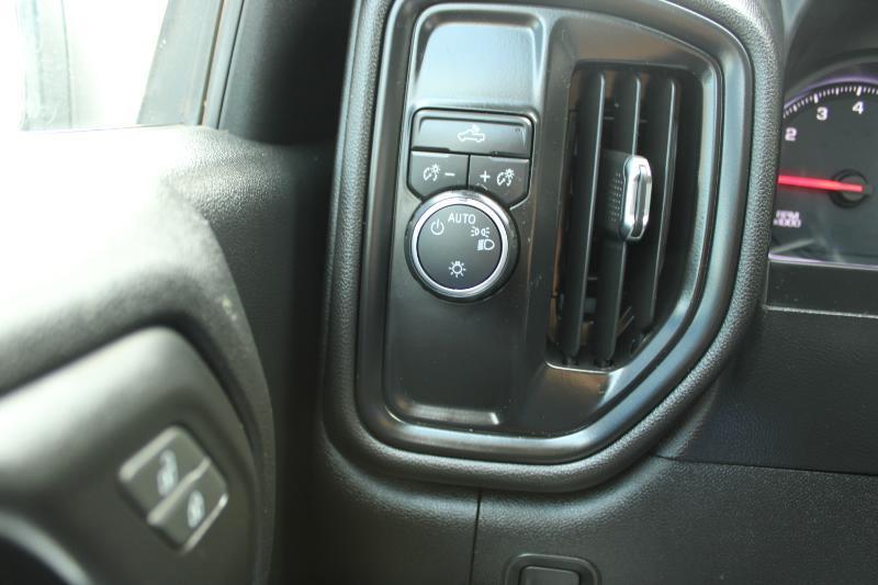 Chevrolet Silverado 2500HD 2WD Reg Cab 142" Work Truck 2020
