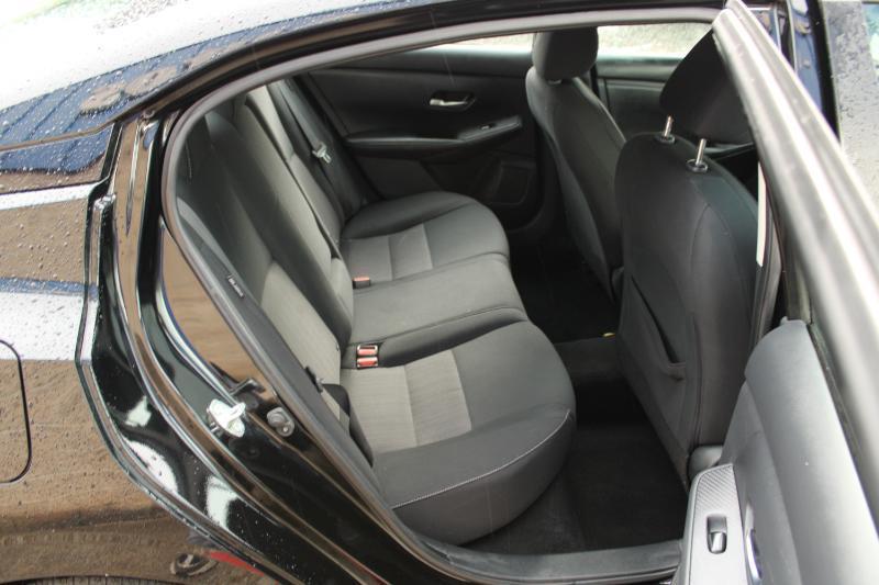 Nissan Sentra SV CVT 2022
