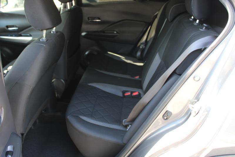 Nissan Kicks SV FWD 2020