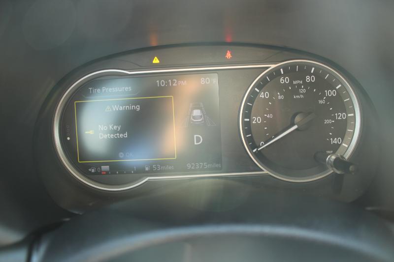 Nissan Kicks SV FWD 2020