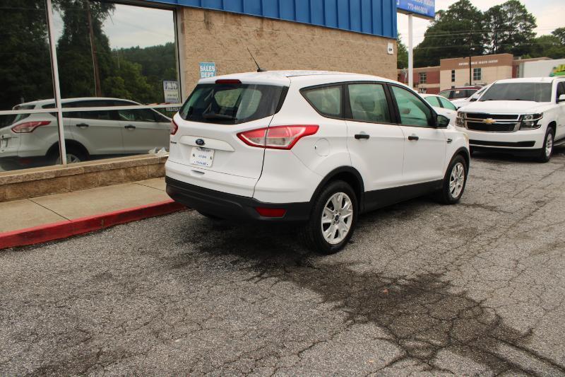 Ford Escape FWD 4dr S 2016
