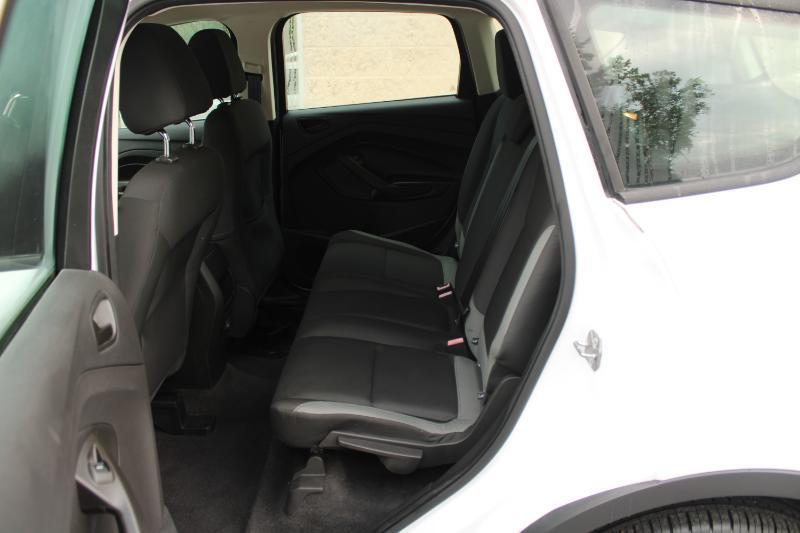 Ford Escape FWD 4dr S 2016