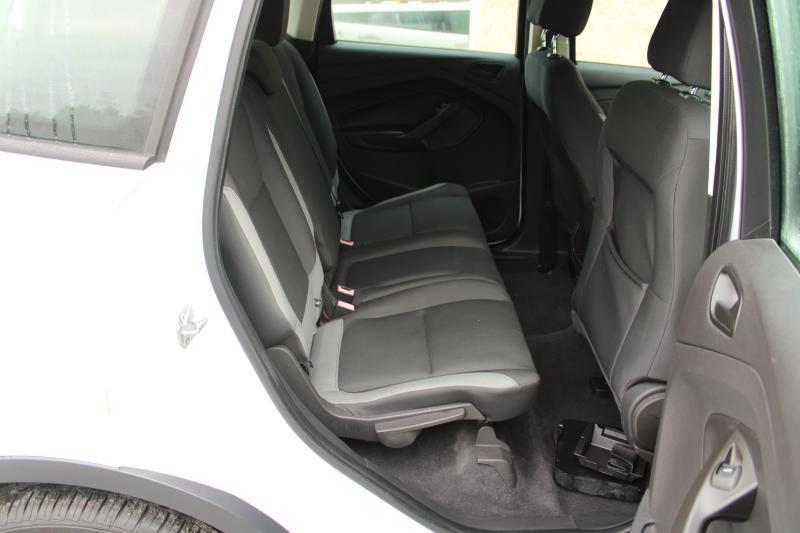 Ford Escape FWD 4dr S 2016
