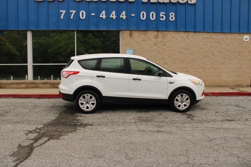 Ford Escape FWD 4dr S 2016