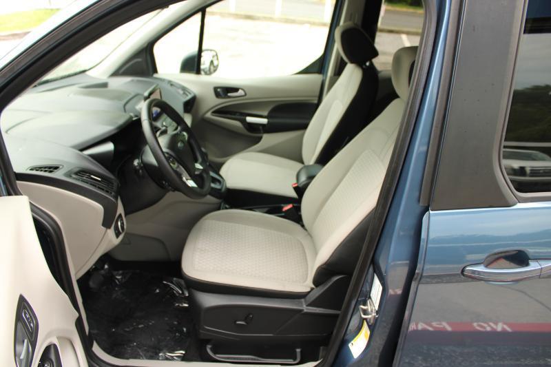 Ford Transit Connect Wagon XLT LWB w/Rear Symmetrical Doors 2022