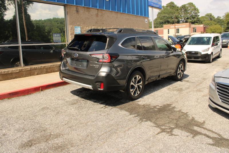 Subaru Outback Limited XT CVT 2021