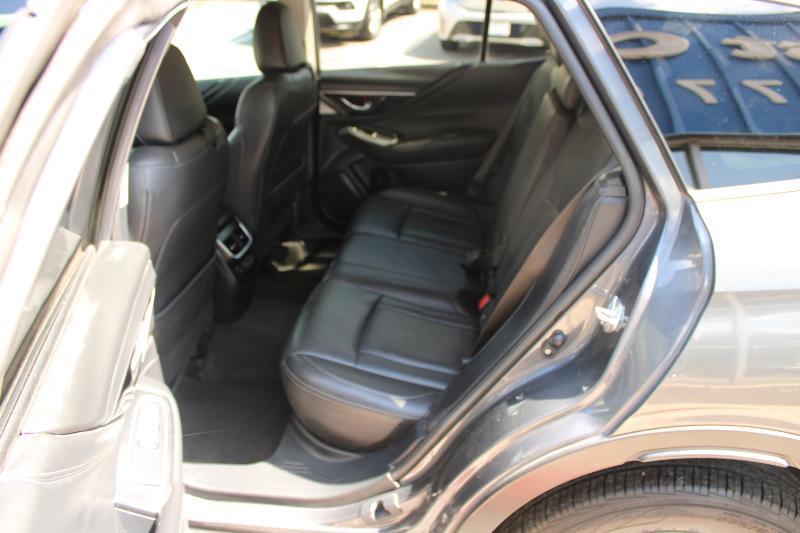 Subaru Outback Limited XT CVT 2021