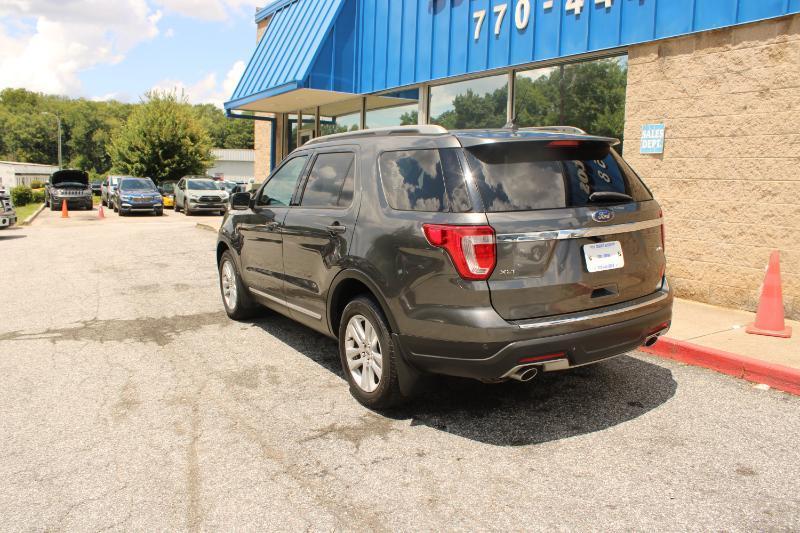Ford Explorer XLT 4WD 2018