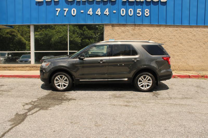 Ford Explorer XLT 4WD 2018