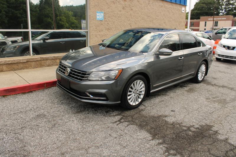 Volkswagen Passat 1.8T SE Auto 2017