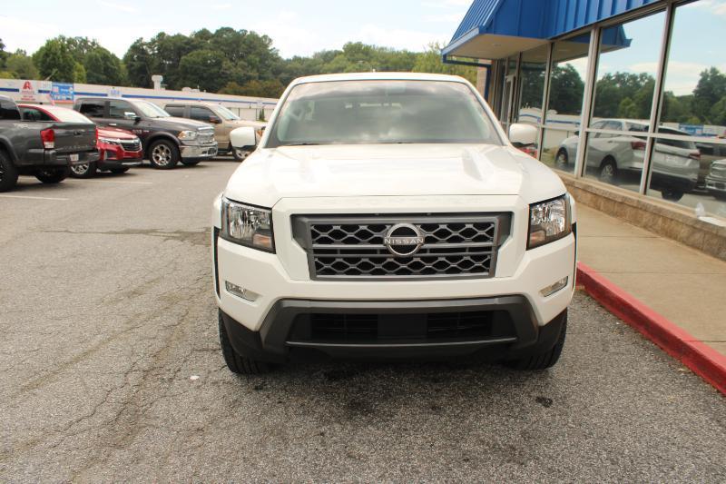 Nissan Frontier Crew Cab 4x2 SV 2024