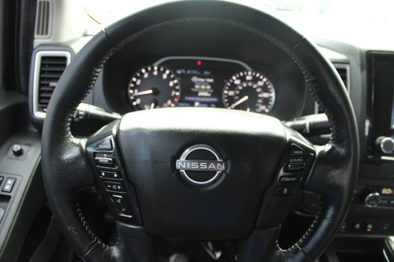 Nissan Frontier Crew Cab 4x2 SV 2024