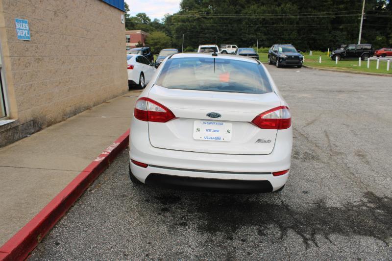 Ford Fiesta 4dr Sdn S 2014