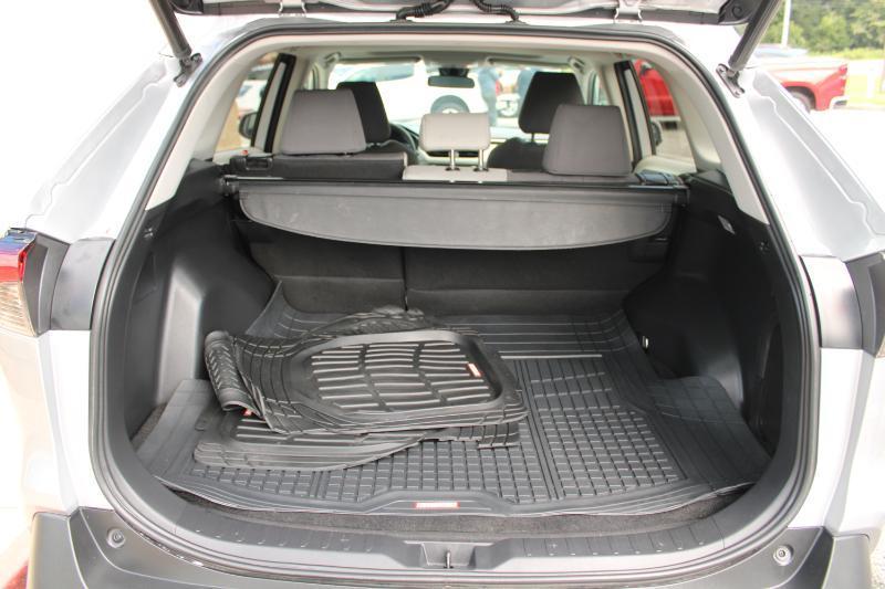 Toyota RAV4 Hybrid XLE AWD (Natl) 2021