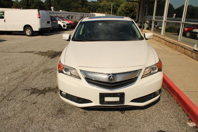 Acura ILX 4dr Sdn 2.0L Tech Pkg 2014