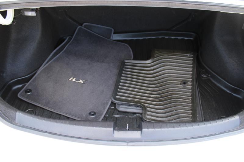 Acura ILX 4dr Sdn 2.0L Tech Pkg 2014