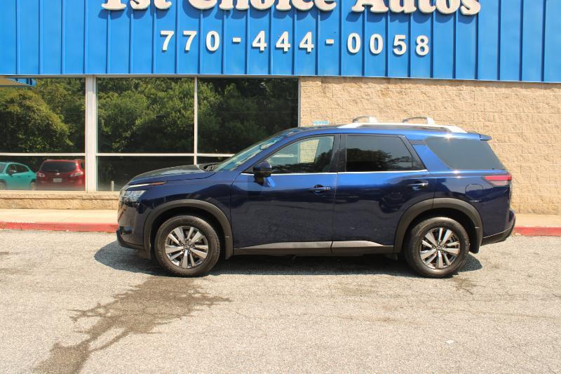 Nissan Pathfinder SL 2WD 2022
