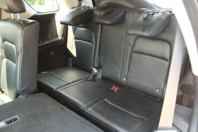 Nissan Pathfinder SL 2WD 2022