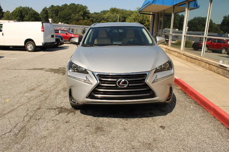 Lexus NX 200t FWD 4dr 2016