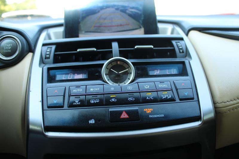 Lexus NX 200t FWD 4dr 2016