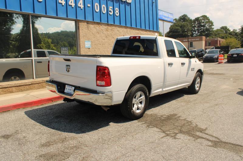 RAM 1500 Tradesman 4x2 Quad Cab 6'4" Box 2018