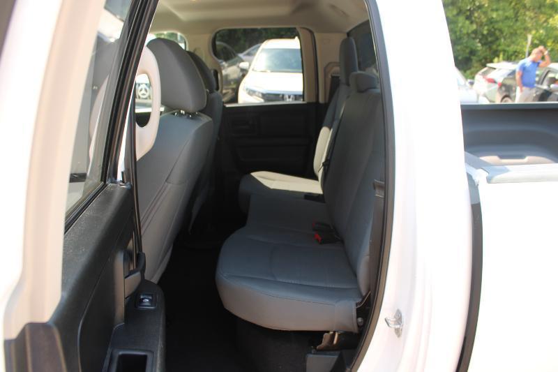 RAM 1500 Tradesman 4x2 Quad Cab 6'4" Box 2018