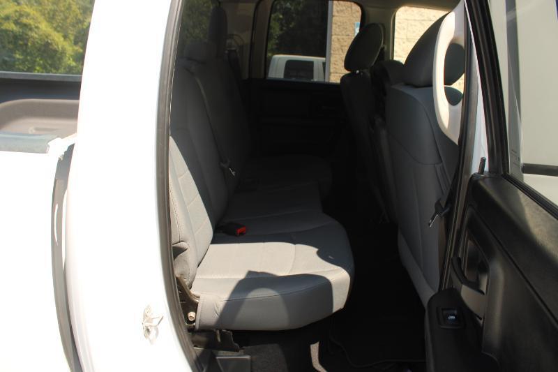 RAM 1500 Tradesman 4x2 Quad Cab 6'4" Box 2018
