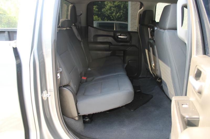 Chevrolet Silverado 1500 2WD Crew Cab 147" Custom 2020
