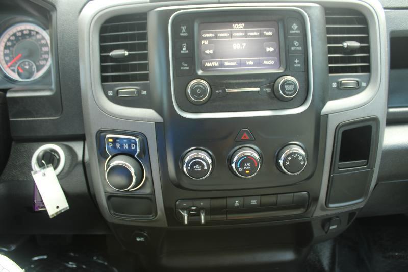 Chevrolet Silverado 1500 2WD Crew Cab 147" Custom 2020