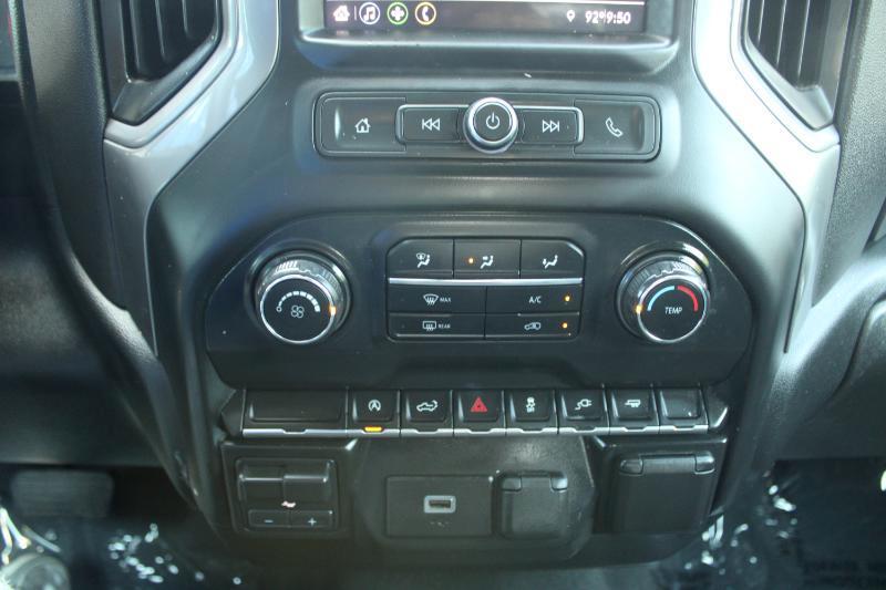 Chevrolet Silverado 1500 2WD Crew Cab 147" Custom 2020
