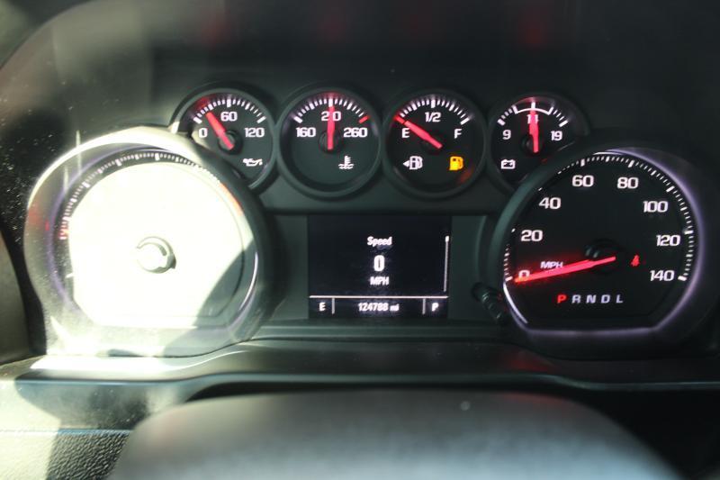 Chevrolet Silverado 1500 2WD Crew Cab 147" Custom 2020