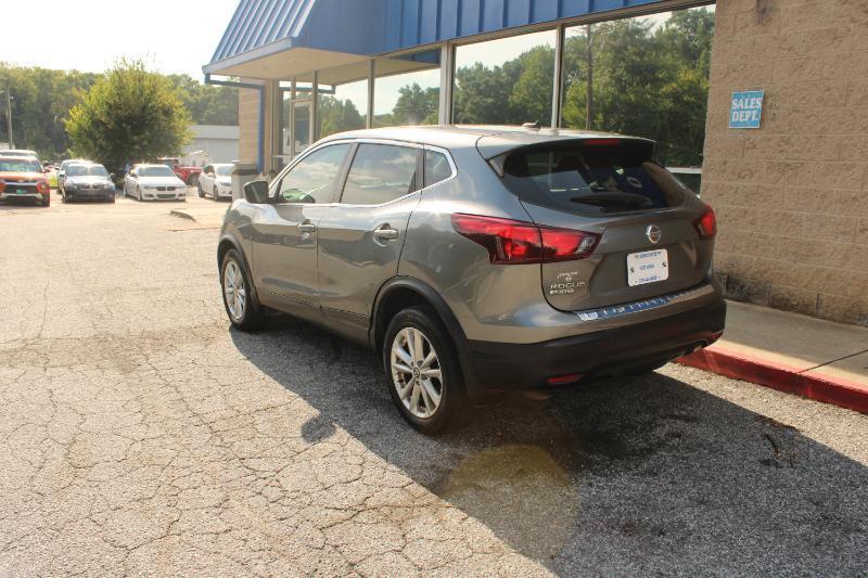 Nissan Rogue Sport FWD S 2019