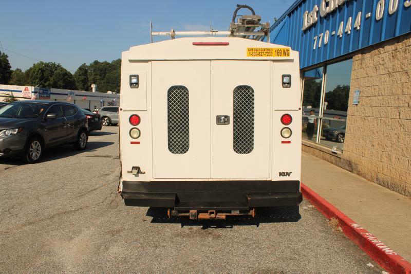 Ford Transit Cutaway T-250 138" 9000 GVWR SRW 2015