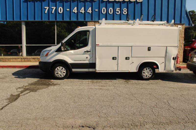 Ford Transit Cutaway T-250 138" 9000 GVWR SRW 2015