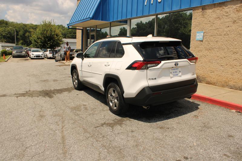 Toyota RAV4 Hybrid LE AWD (Natl) 2024