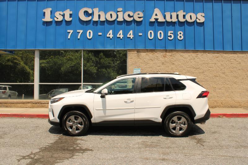 Toyota RAV4 Hybrid LE AWD (Natl) 2024